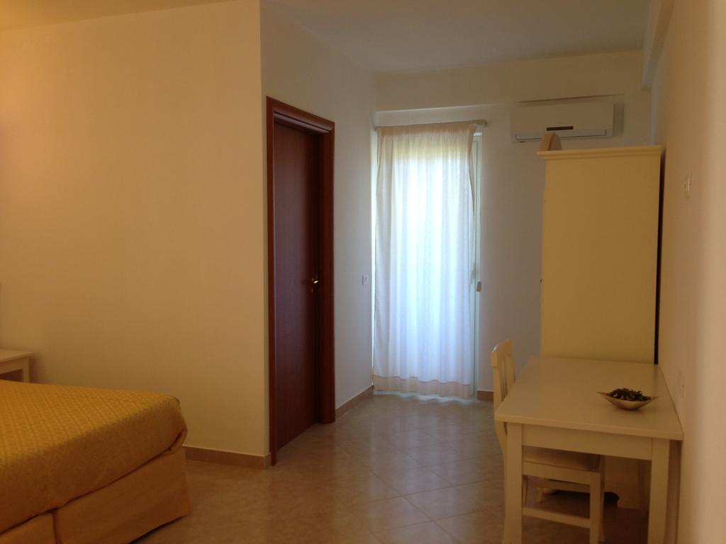 Affittacamere Villa Brazzano Scalea Quarto foto